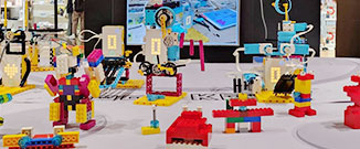 OSシネマズでロボットプログラミング体験イベントを実施！
