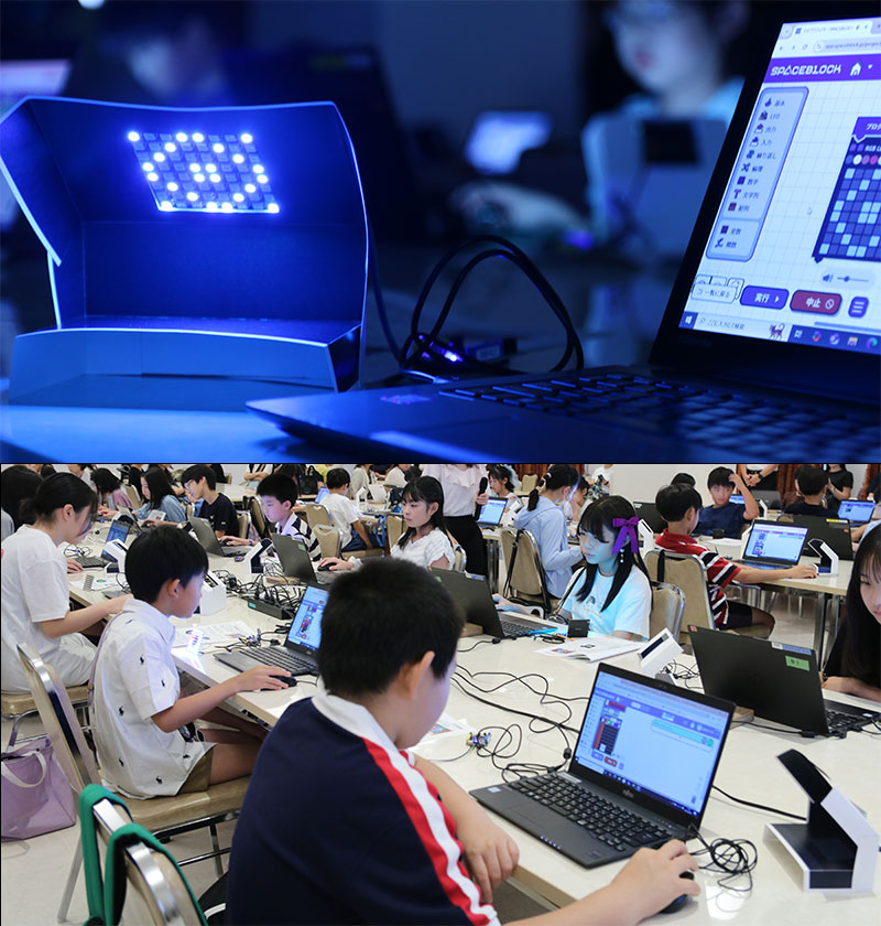 昨年に続き、「親子deプログラミング教室 in 宝塚大劇場」を開催しました。